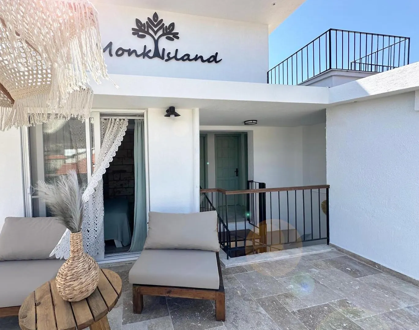 Monk Island Hotel Izmir