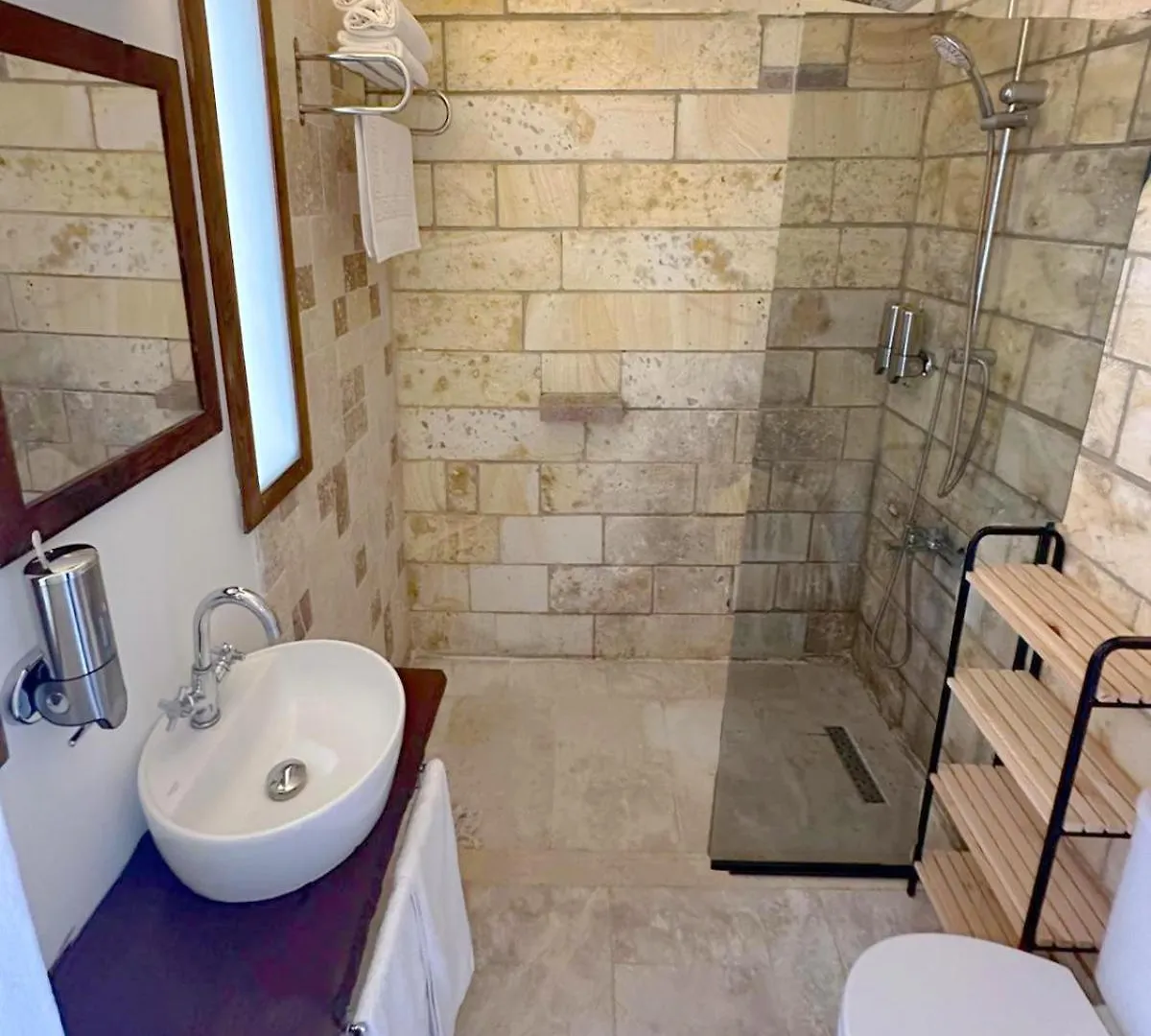 Monk Island Hotel Izmir