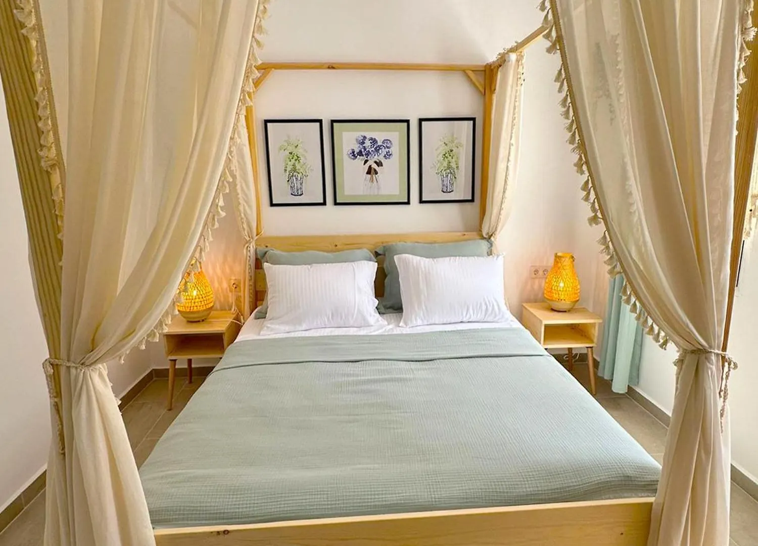 Monk Island Hotel Izmir